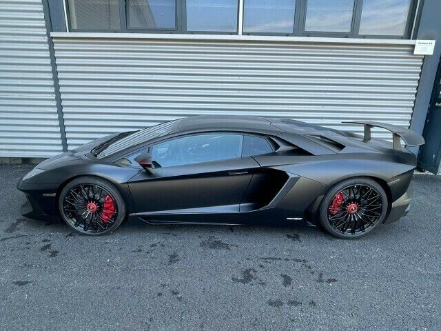 Lamborghini Aventador Gebraucht