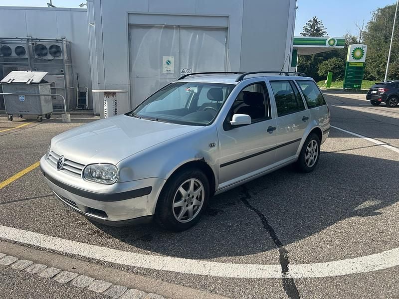 Gebraucht VW Golf IV Comfortline 130 PS (95 kW) 2003 Kombi