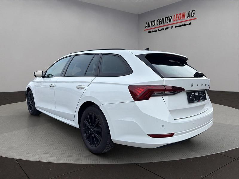 Gebraucht Skoda Octavia Ambition 150 PS (110 kW) 2022 Kombi