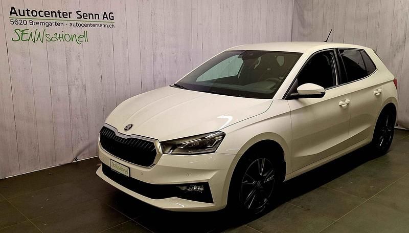 Weiss Neu 2025 Skoda Fabia Dynamic Limousine | CHF 29’480 (Fairer Preis) - Bild 1/4