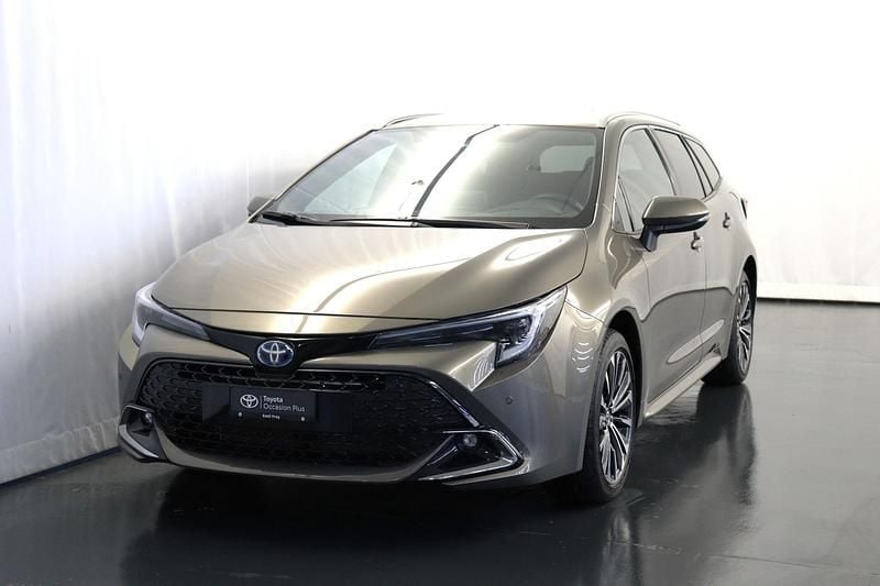 Braun Gebraucht 2024 Toyota Corolla Trend Kombi | CHF 35’120 - Bild 1/4