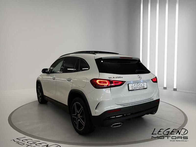 Gebraucht Mercedes GLA250 AMG line 217 PS (159 kW) 2021 SUV