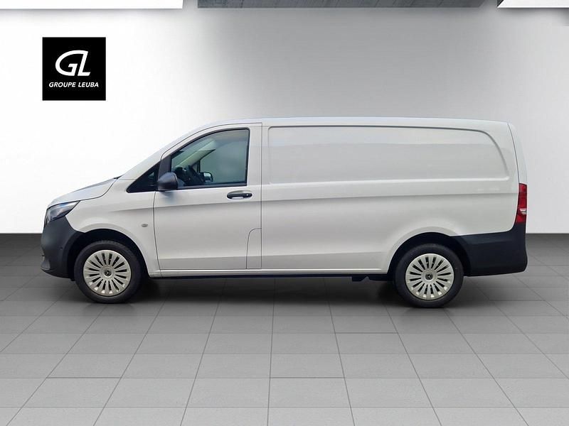 Neu Mercedes Vito 136 PS (100 kW) 2025 Van