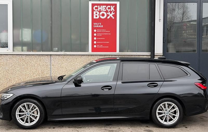 Gebraucht BMW 330 Sport Line 265 PS (194 kW) 2019 Kombi