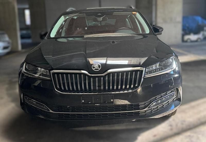 Gebraucht Skoda Superb Style 200 PS (147 kW) 2023 Kombi