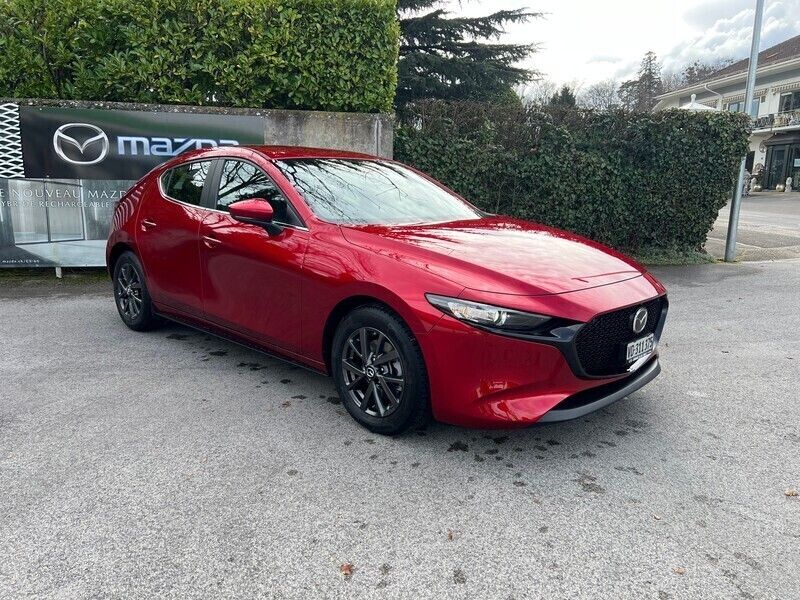 Gebraucht 2024 Mazda 3 Center-Line Kleinwagen | CHF 31’900 - Bild 1/4