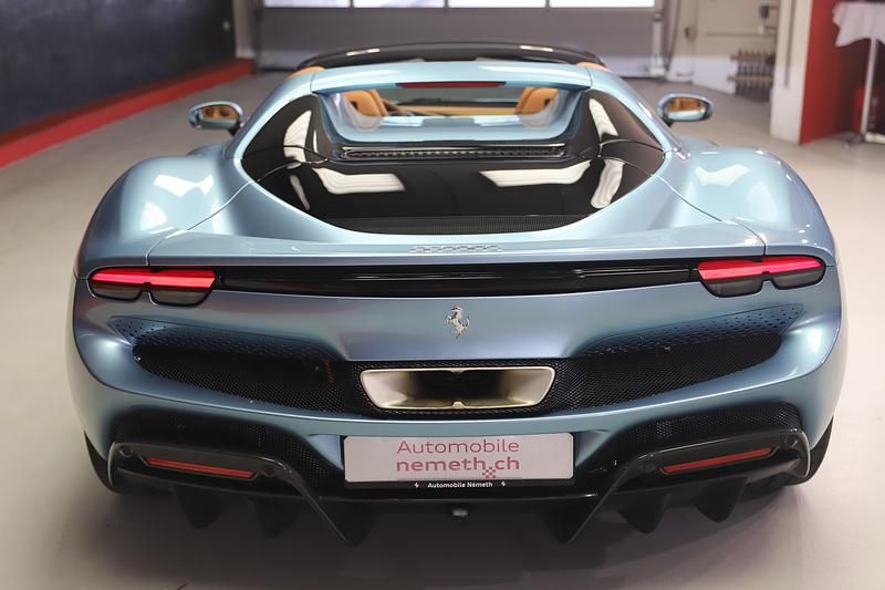 Gebraucht Ferrari 296 830 PS (610 kW) 2025