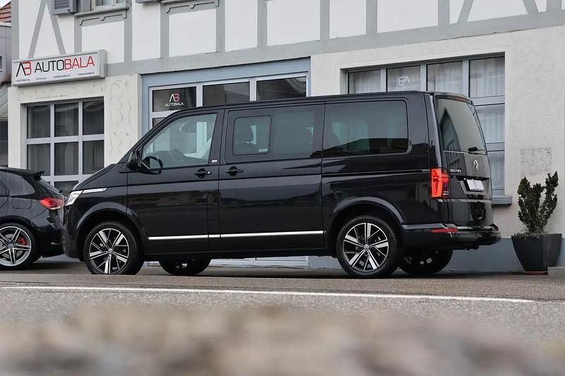 Gebraucht VW Multivan Generation Six 150 PS (110 kW) 2026 Schwarz Van