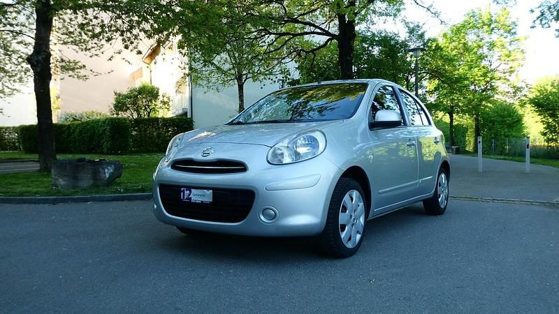 Gebraucht Nissan Micra Acenta 80 PS (58 kW) 2011 Kleinwagen