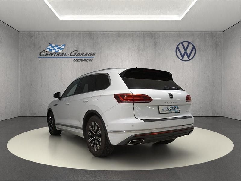 Gebraucht VW Touareg Elegance 381 PS (280 kW) 2022 SUV