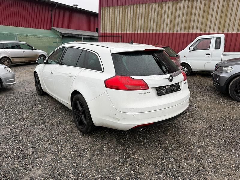 Gebraucht Opel Insignia Edition 220 PS (161 kW) 2010 Kombi