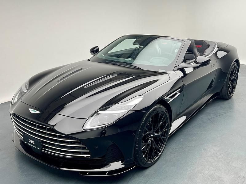 Schwarz Neu 2026 Aston Martin DB12 Cabrio | CHF 291’110 - Bild 1/4