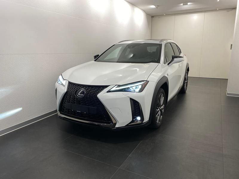 Weiss Gebraucht 2024 Lexus UX 250h Sport Line SUV | CHF 46’700 (Etwas zu teuer) - Bild 1/4