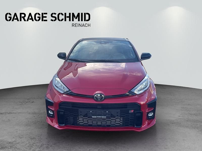 Gebraucht Toyota Yaris Sport 261 PS (191 kW) 2022 Rot Limousine