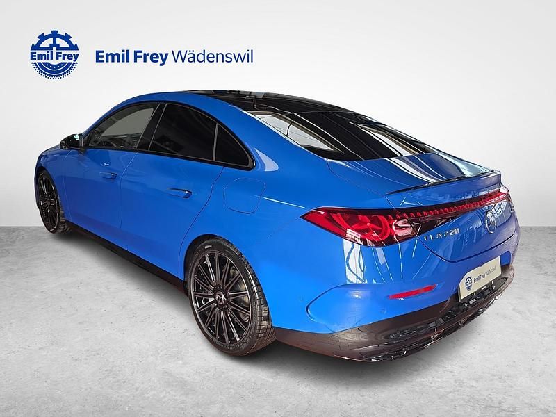 Neu Mercedes CLA220 AMG line 220 PS (161 kW) 2026 Blau Limousine