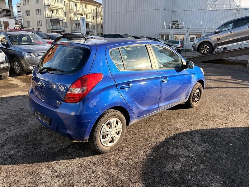 Gebraucht Hyundai i20 Premium 126 PS (92 kW) 2009 Kleinwagen