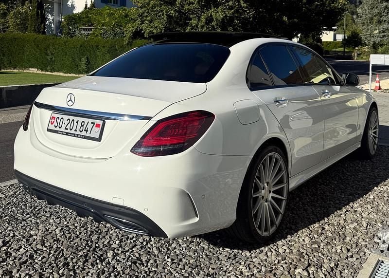 Gebraucht Mercedes C220 AMG line 194 PS (142 kW) 2021