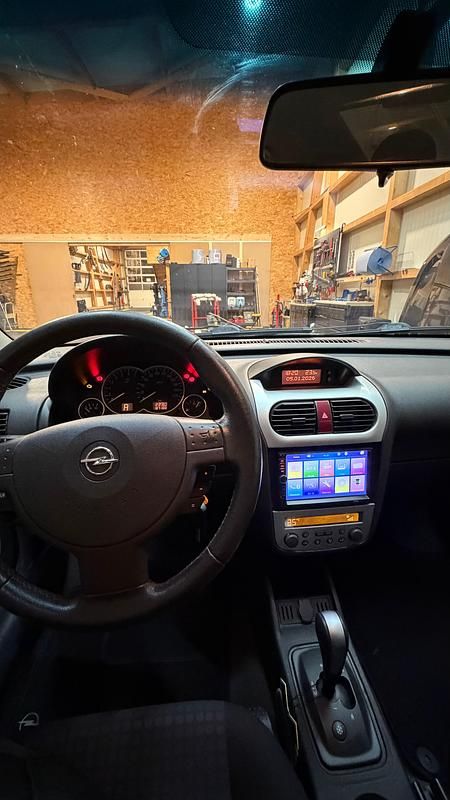 Gebraucht Opel Corsa 90 PS (66 kW) 2005 Kleinwagen