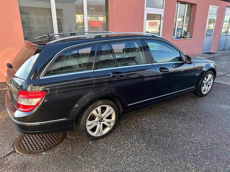 Gebraucht Mercedes C220 170 PS (125 kW) 2009