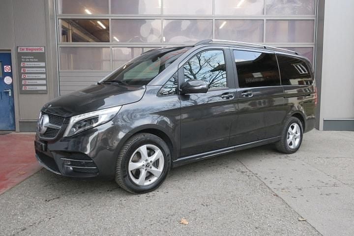 Gebraucht Mercedes V300 Edition 239 PS (175 kW) 2022 Van / Kleinbus