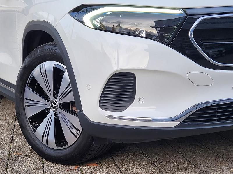 Gebraucht Mercedes EQA250 140 kW (191 PS) 2022 SUV