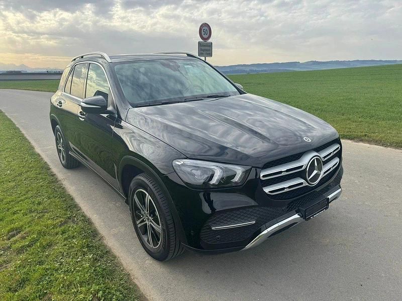 Gebraucht Mercedes GLE300 245 PS (180 kW) 2021 SUV