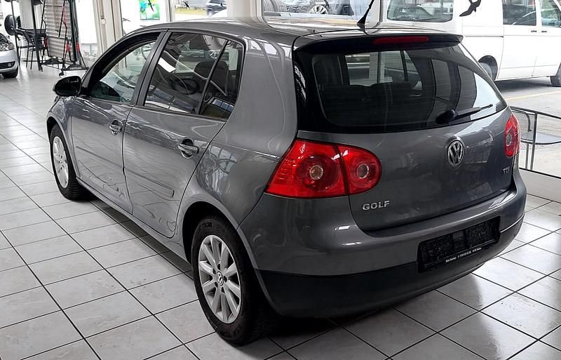 Gebraucht VW Golf V Trendline 140 PS (102 kW) 2007
