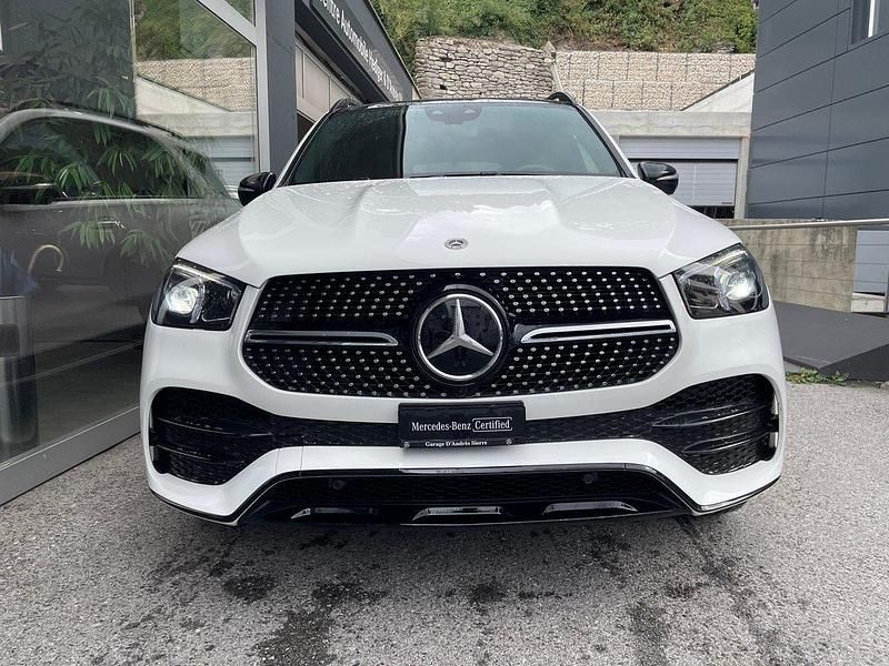 Gebraucht Mercedes GLE400 AMG line 330 PS (242 kW) 2023 SUV