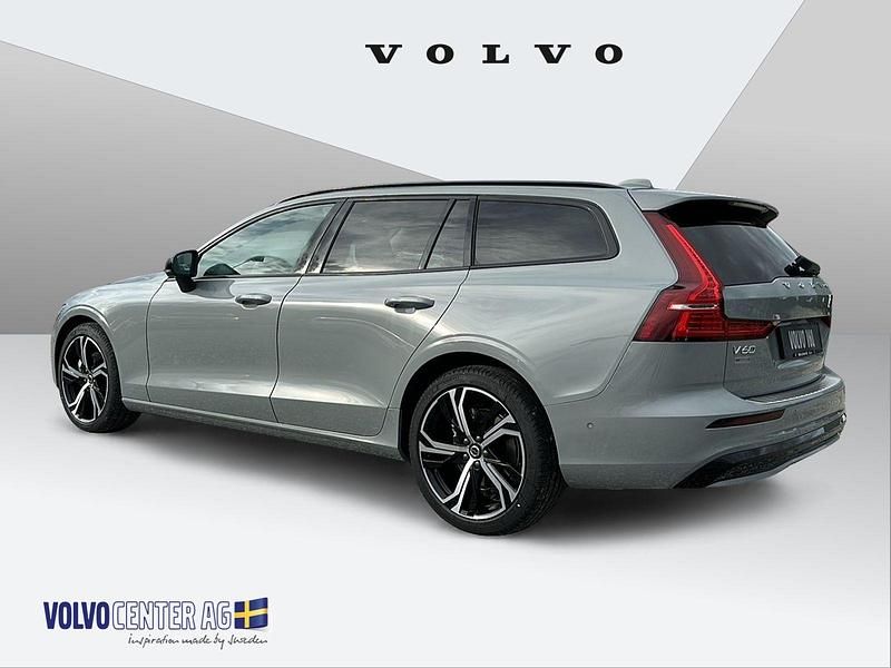 Gebraucht Volvo V60 Ultimate 197 PS (144 kW) 2024 Kombi