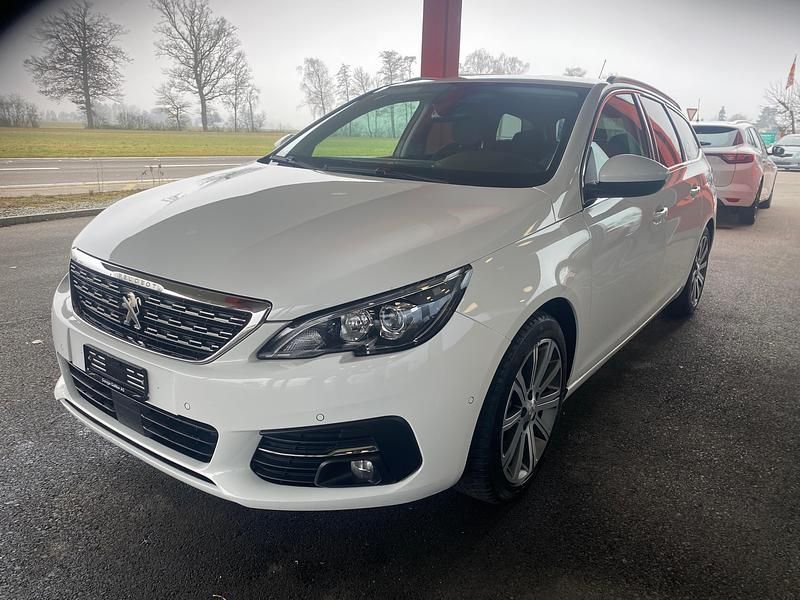Gebraucht Peugeot 308 SW Allure 130 PS (95 kW) 2021 Kombi