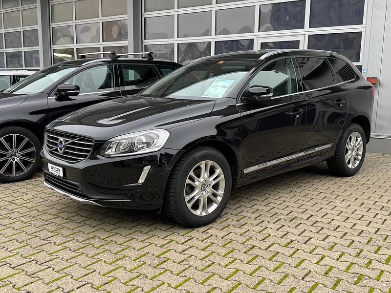 Gebraucht Volvo XC60 Summum 245 PS (180 kW) 2016 SUV
