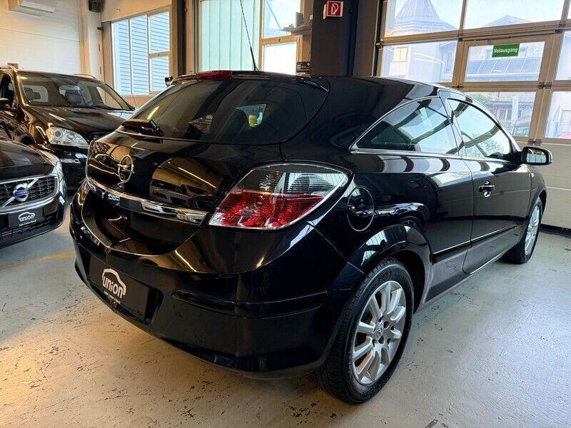 Gebraucht Opel Astra GTC Sport 125 PS (91 kW) 2005