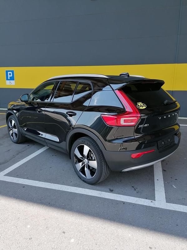 Gebraucht Volvo XC40 Momentum 163 PS (119 kW) 2020 SUV