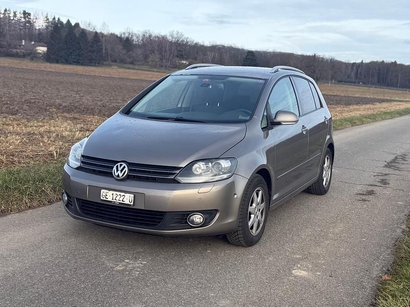 Gebraucht VW Golf Plus Cross Comfortline 122 PS (89 kW) 2011 Van / Kleinbus