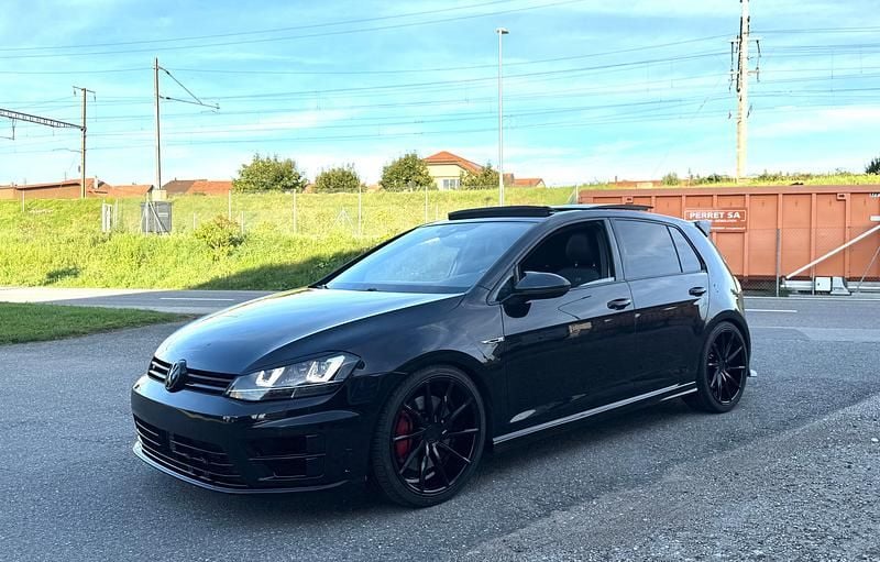 Gebraucht 2017 VW Golf VII R | CHF 18’900 (Guter Preis) - Bild 1/4