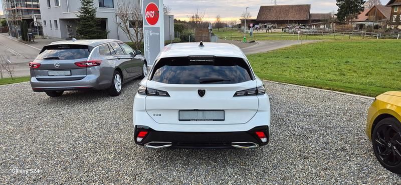 Gebraucht Peugeot 308 SW Allure 130 PS (95 kW) 2022 Kombi