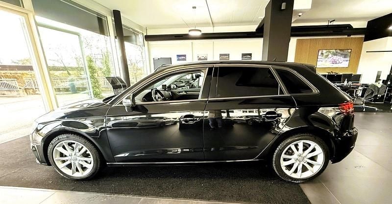 Gebraucht Audi A3 Sport 184 PS (135 kW) 2017 Limousine