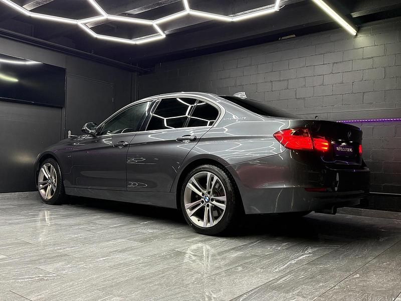 Gebraucht BMW ActiveHybrid 3 Sport Line 340 PS (250 kW) 2013 Limousine