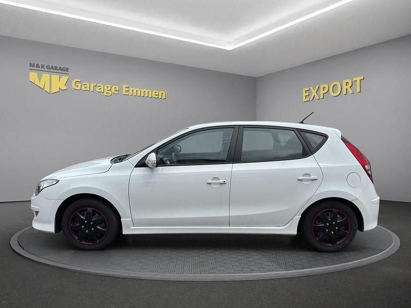 Gebraucht Hyundai i30 Edition 126 PS (92 kW) 2010 Limousine