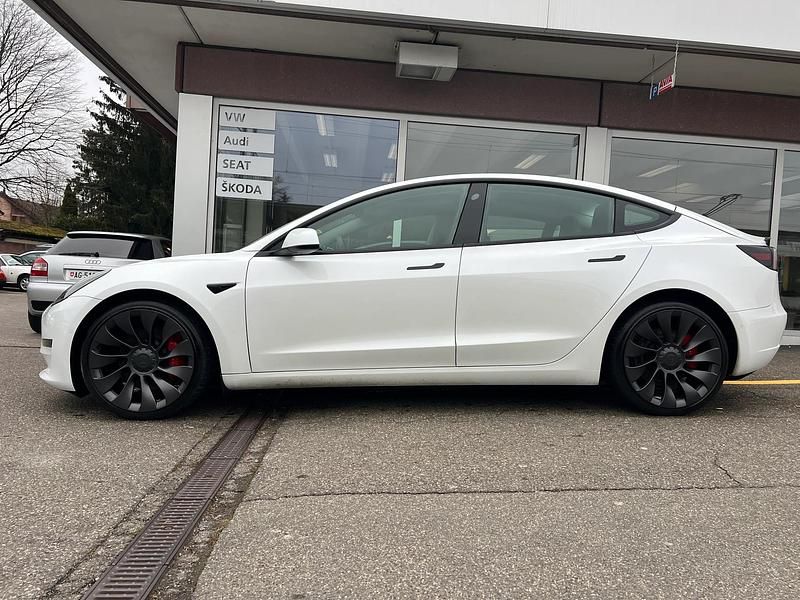Gebraucht 2020 Tesla Model 3 Performance Limousine | CHF 22’888 (Etwas zu teuer) - Bild 1/4