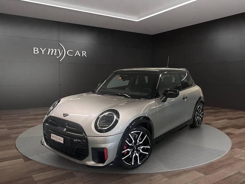 Grau Gebraucht 2025 Mini John Cooper Works Kleinwagen | CHF 39’042 (Fairer Preis) - Bild 1/4