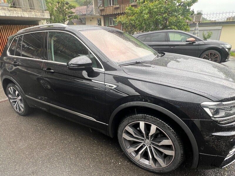 Gebraucht 2017 VW Tiguan Highline SUV | CHF 27’900 - Bild 1/4