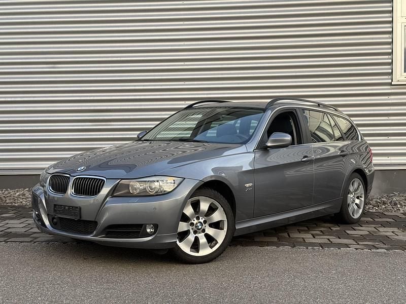 Gebraucht BMW 330 245 PS (180 kW) 2009 Kombi