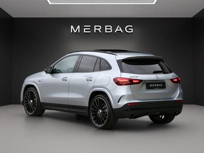 Gebraucht Mercedes GLA35 AMG AMG 306 PS (225 kW) 2024 SUV