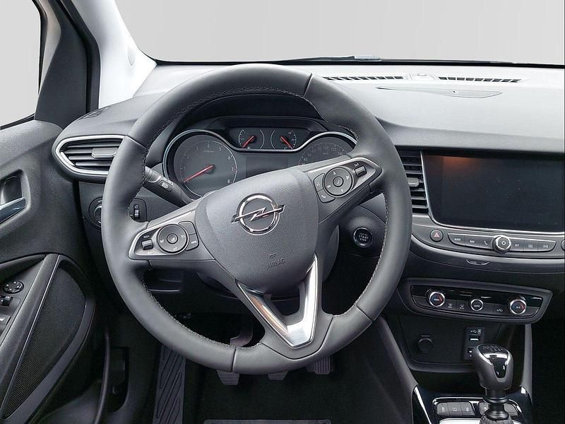 Gebraucht Opel Crossland Elegance 131 PS (96 kW) 2022 Grau SUV