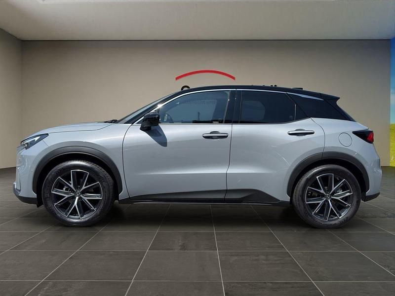 Neu Lexus LBX 136 PS (100 kW) 2025 SUV