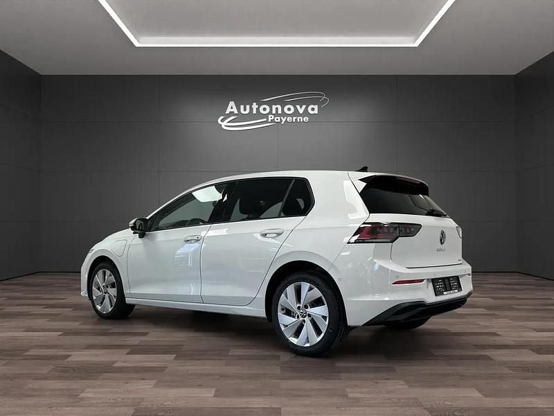 Gebraucht VW Golf VIII Life 204 PS (150 kW) 2025 Weiss