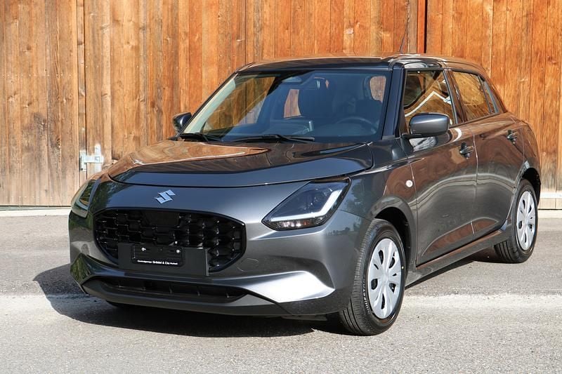 Gebraucht Suzuki Swift 82 PS (60 kW) 2025 Kleinwagen
