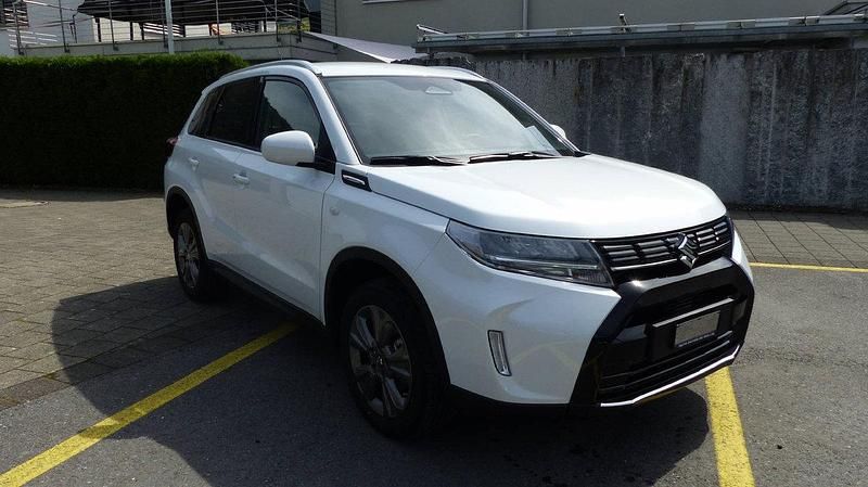 Neu Suzuki Vitara 110 PS (80 kW) 2025 SUV