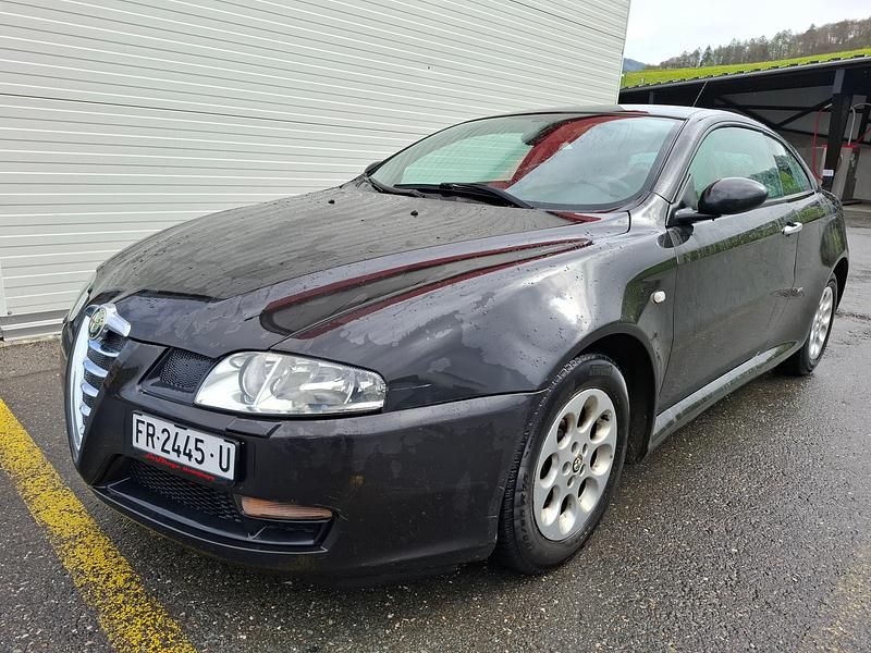 Gebraucht 2005 Alfa Romeo GT Distinctive Coupé | CHF 2’999 - Bild 1/4